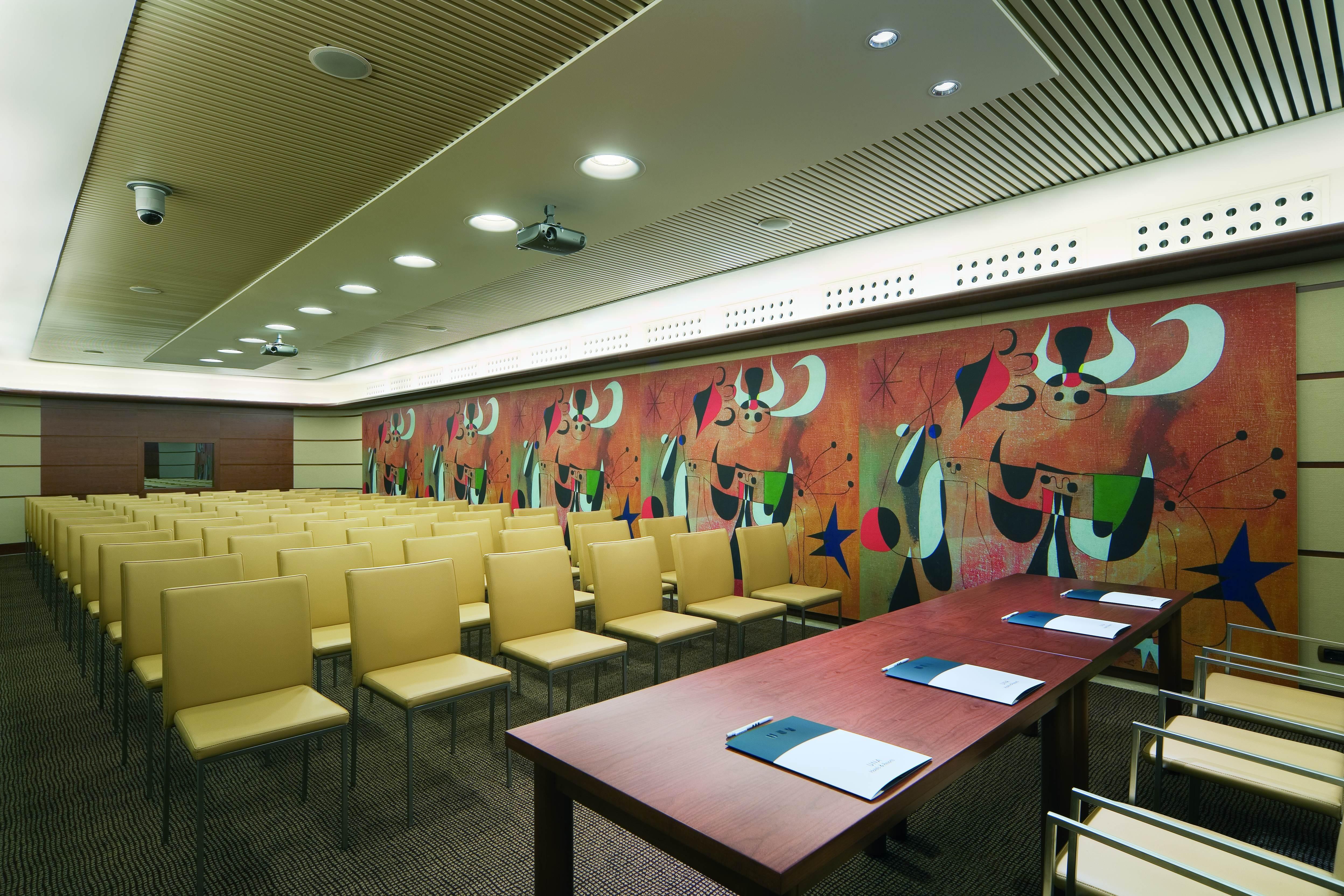 Cusani Hotel 4*